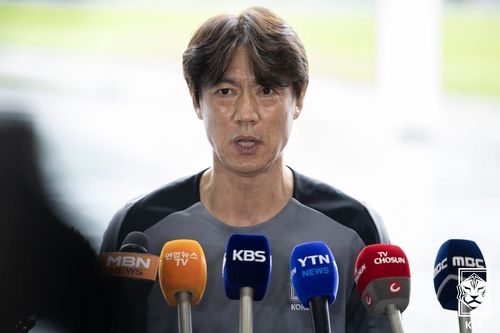 홍명보 축구대표팀 감독