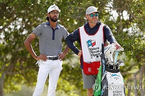 바티아가 우승했을 때 캐디를 맡은 제이미슨.