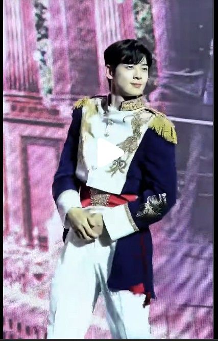 차은우 '소다 팝' 챌린지 영상