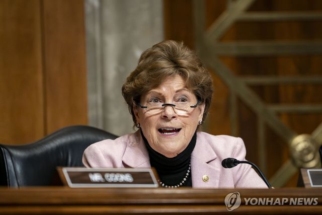 美상원 외교위 민주당 간사 섀힌 의원