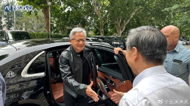 베이징 방문한 젠슨 황 엔비디아 CEO