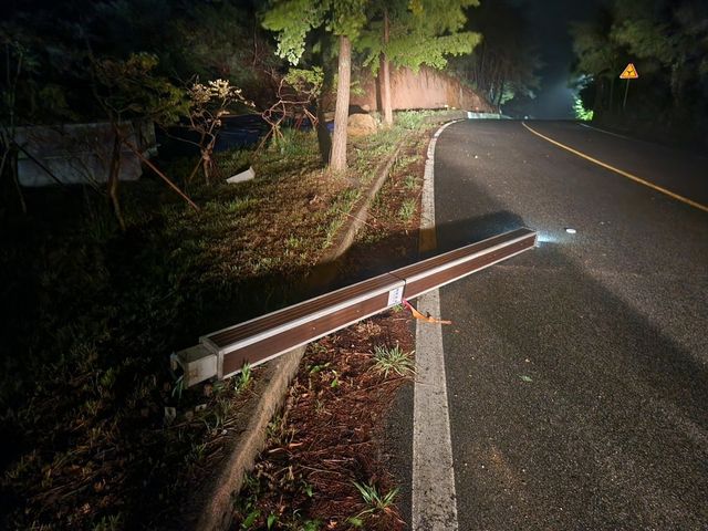 강원 고성군 죽왕면 가로등 전도
