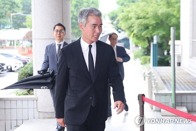 '위믹스 유통량 조작 논란' 장현국, 1심 선고공판 출석