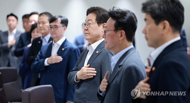 이재명 대통령 국무회의 주재