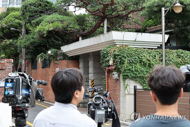 김건희 특검, '건진법사' 법당 압수수색