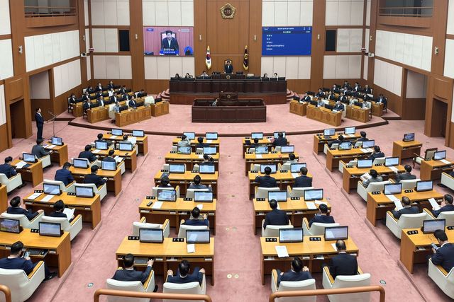 부산시의회, 제330회 임시회 개회