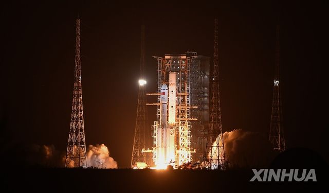 중국 화물우주선 톈저우 9호 발사 성공