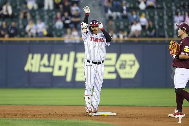 문보경 4타수 4안타