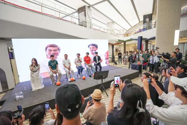 코앞이지 버스킹