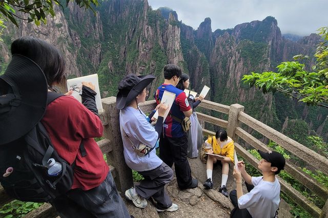 중국 명산 화첩에 담는 목원대 한국화 전공 학생들
