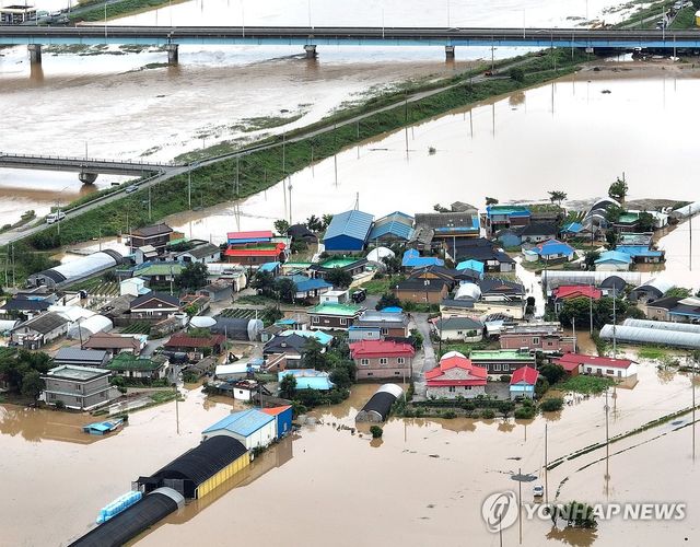 충남 폭우 피해