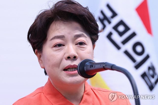 윤희숙, 나경원·윤상현·장동혁·송언석 거취 결정 요구