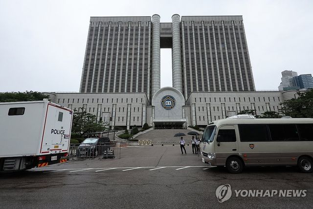 윤석열 전 대통령 구속적부심 심문 열린 서울중앙지법