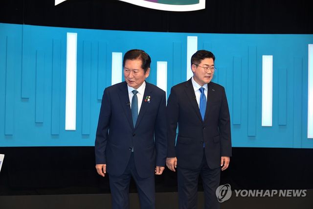 자리 향하는 민주당 당대표 후보자