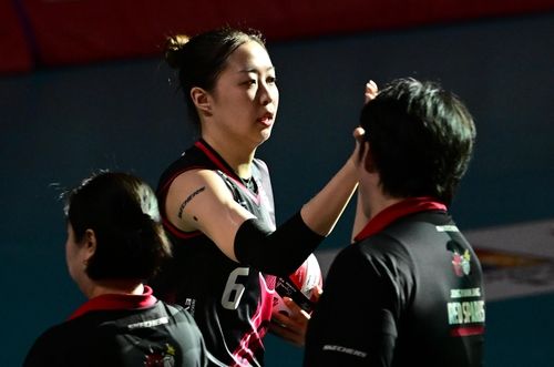 여자배구 대표팀에 합류하는 미들 블로커 박은진(중앙)