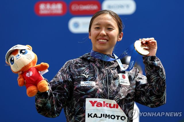 오픈워터스밍의 여자 3㎞ 녹아웃 스프린트 챔피언에 오른 일본의 가지모토 이치카.