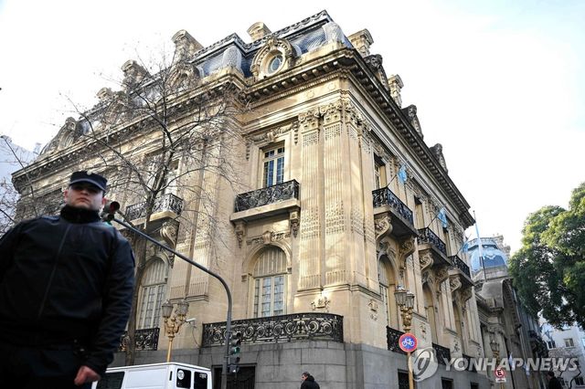 2일(현지시간) 메르코수르 정상회의장인 산마르틴 궁전(아르헨티나 외교부 의전 건물)