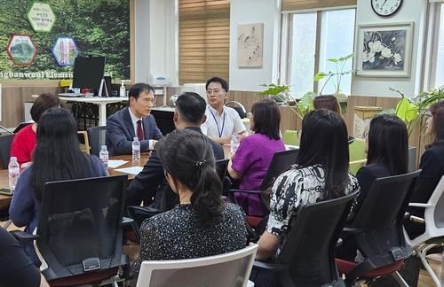 화성반월초 학부모들 만난 임태희 경기교육감