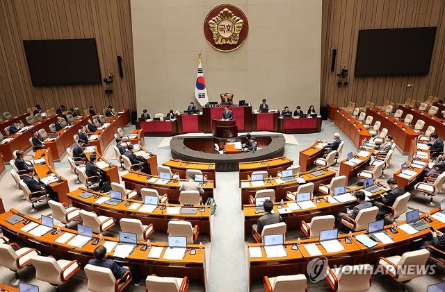 (서울=연합뉴스) 박동주 기자 = 1일 국회에서 예산결산특별위원회의 추가경정예산(추경)안 심사를 위한 종합정책질의가 열리고 있다. 2025.7.1 pdj6635@yna.co.kr