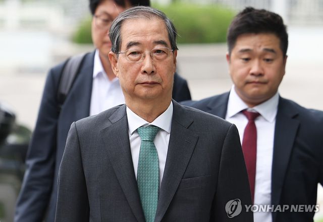 내란특검 출석하는 한덕수 전 총리