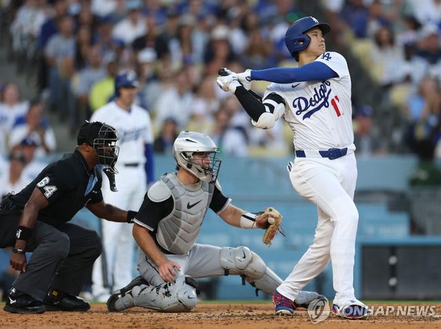 시즌 30호 홈런을 친 오타니 쇼헤이