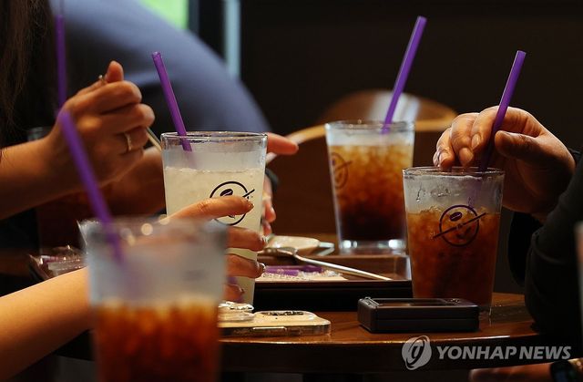 고물가에 부담되는 커피값