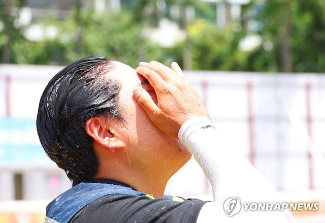 '뜨겁다, 뜨거워'