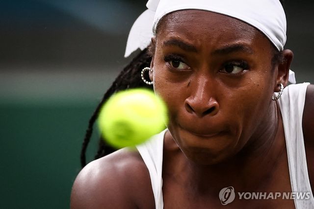 윔블던 1회전 치르는 고프