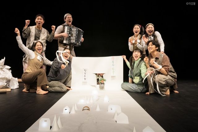 연극 '시간을 칠하는 사람'