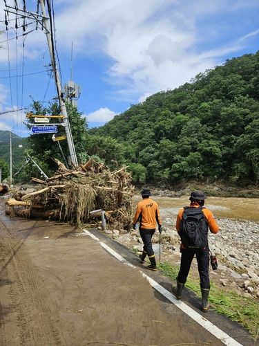 도보 수색하는 강원소방