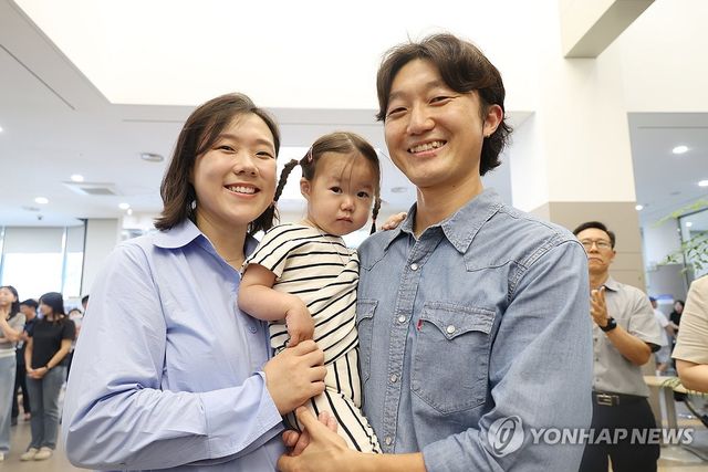 대구 중구 10만번째 전입자…27년만