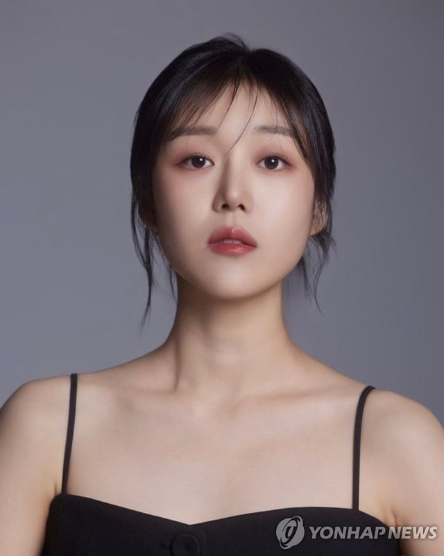 배우 강서하(본명 강예원)