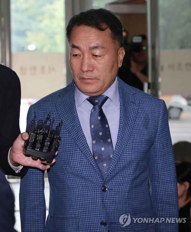 김계환 전 해병대 사령관, 특검 2차 소환 출석