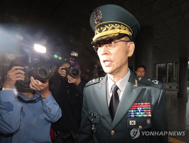 특검 출석하는 김용대 드론작전사령관