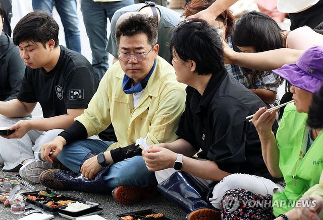 수해 현장 찾은 박찬대 후보