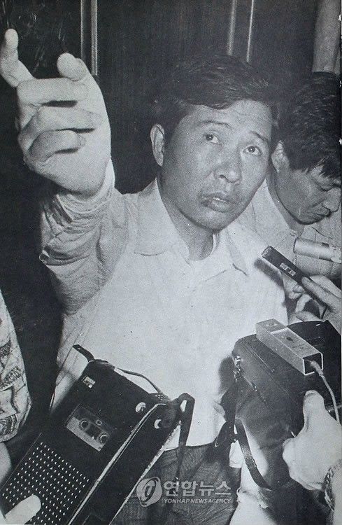 1973년 8월 피랍 후 5일 만에 기자회견 하는 김대중 