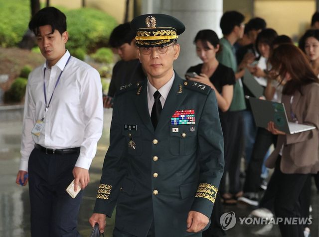 김용대 드론작전사령관, 내란특검 출석