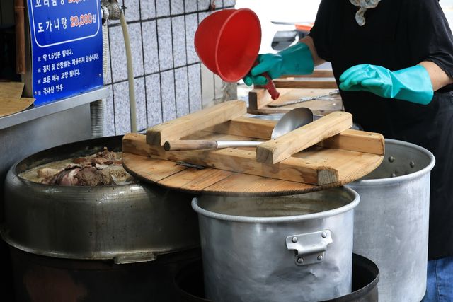 칠성시장 내 곰탕집