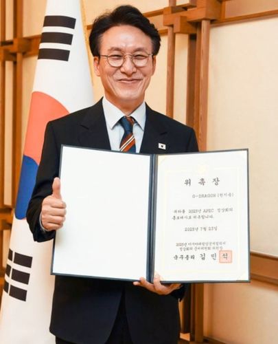 [출처: 김민석 총리 페이스북 캡처]