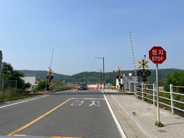 온양 발리동상로 철도건널목 