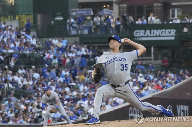 '45세 베테랑' 리치 힐의 역투