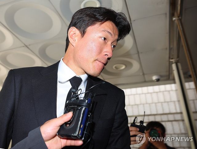 항소심 출석하는 황의조