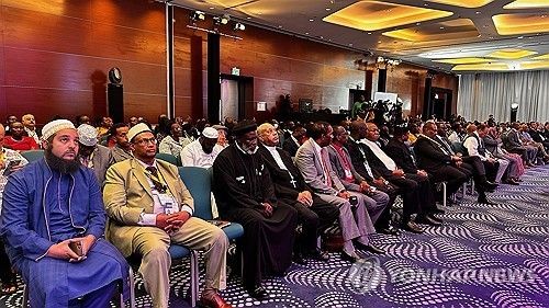 2024년 케냐 나이로비의 기도회에 참석한 아프리카 종교지도자들