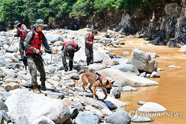 육군, 실종자 수색 지원