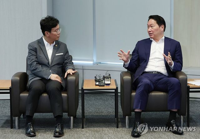 김영훈 고용노동부 장관, 대한상의 방문