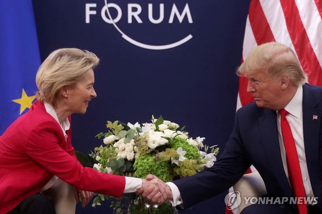 2020년 다보스포럼에서 만난 EU-미 정상