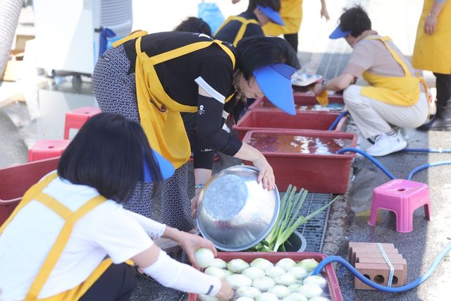 도시락 준비하는 바르게살기운동 창원시·창원마산회원구협의회