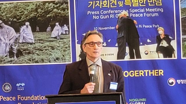 연설하는 트루먼 전 미국 대통령 손자