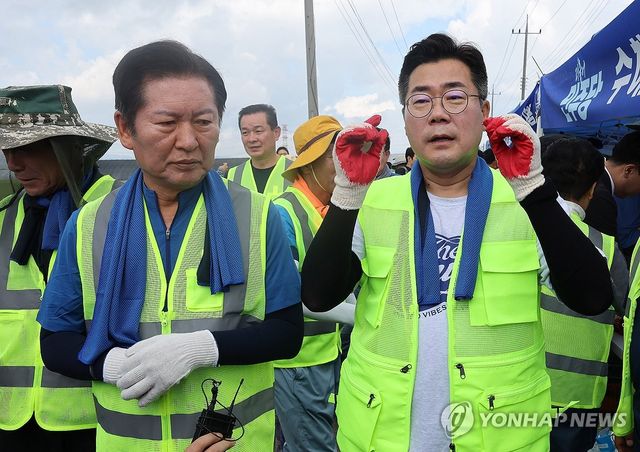 수해현장 찾은 정청래ㆍ박찬대