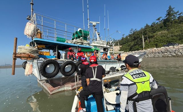 침수 선박 구조활동